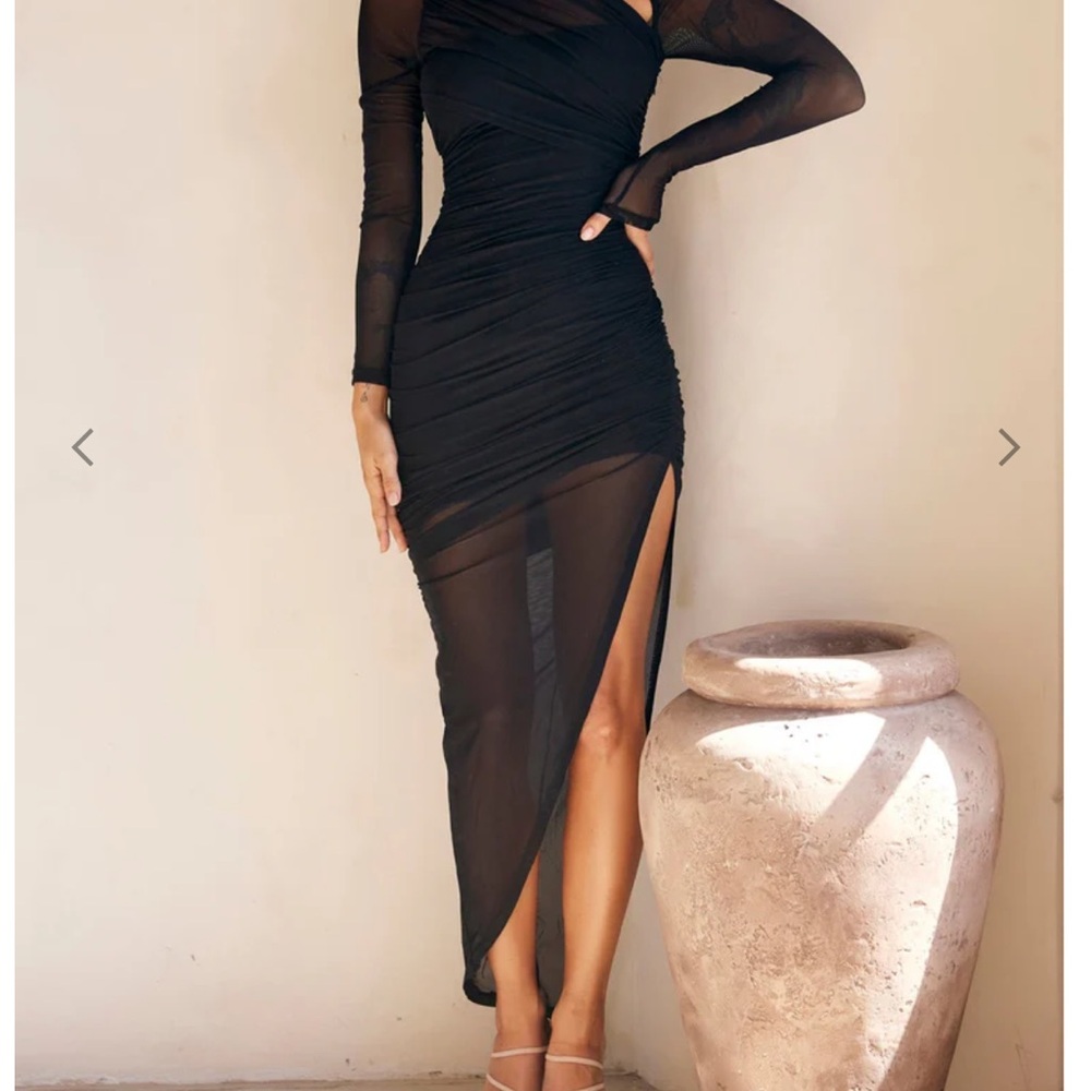Elegant Black Asymmetrical Mesh Dress
